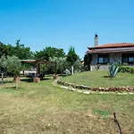 Rossa Villa